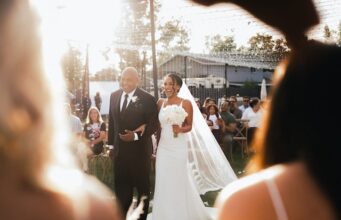 Celebrer vos noces de rubis : une étape précieuse dans la vie de couple 35 years of marriage