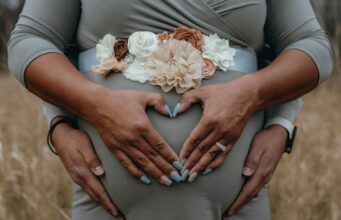 Les secrets du vernis enceinte : tout ce que vous devez savoir vernis enceinte